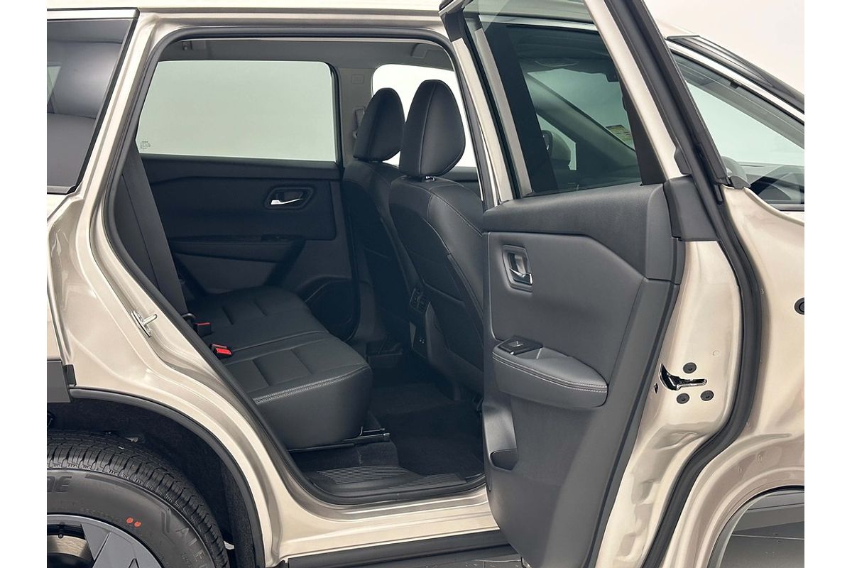 Nissan X-TRAIL 4WD ST-L e-POWER MY26