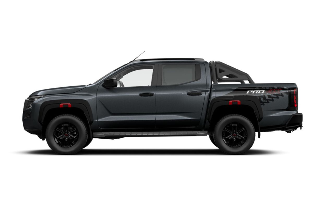 Nissan NAVARA 4X4 2.4 DSL AUTO DC P4X