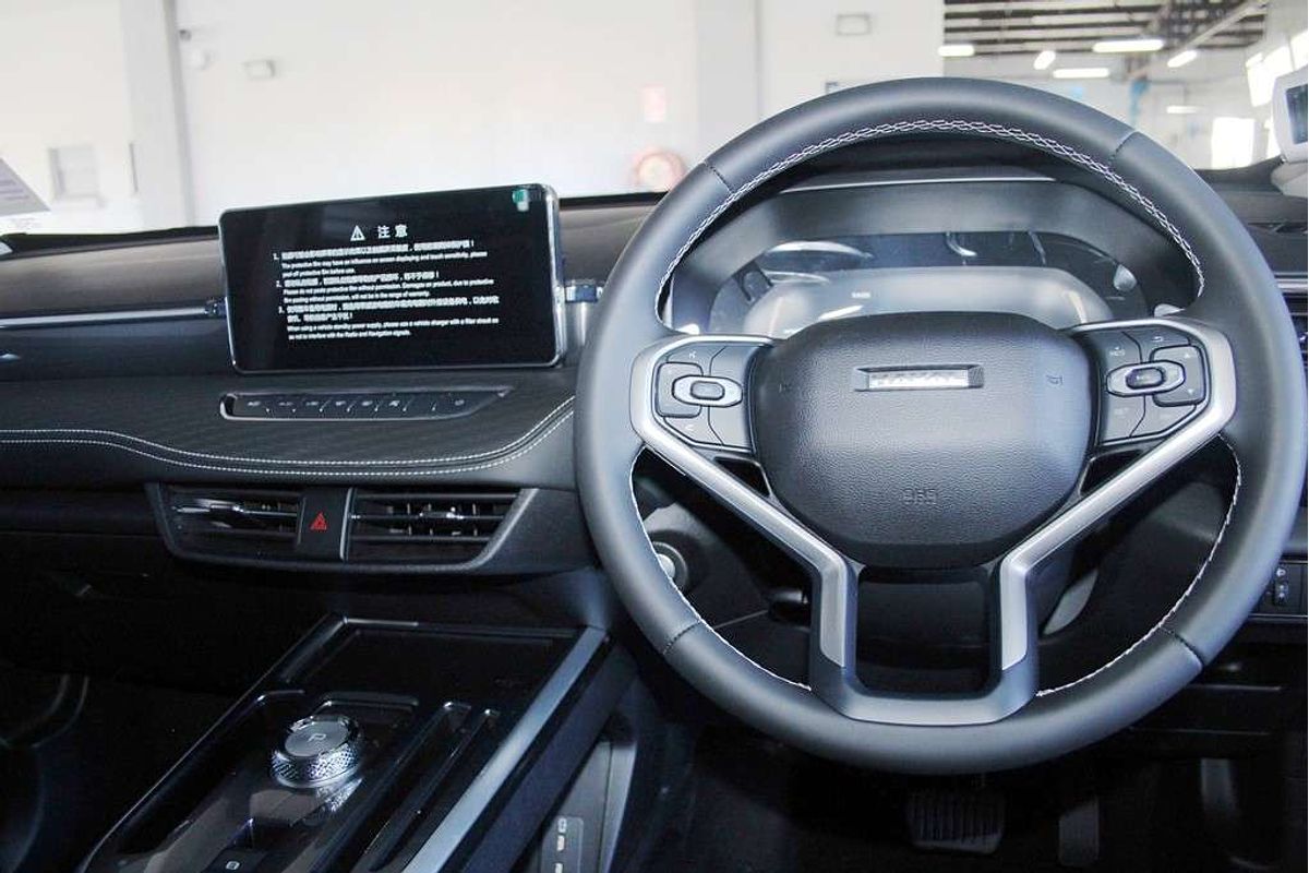 Jolion Facelift Luxury Petrol Auto 4x2