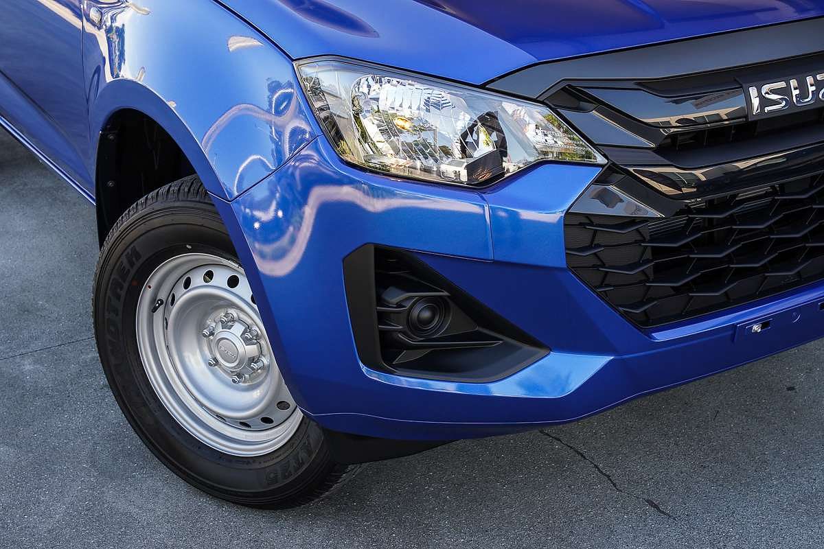 2026 Isuzu D-MAX SX High Ride Rear Wheel Drive