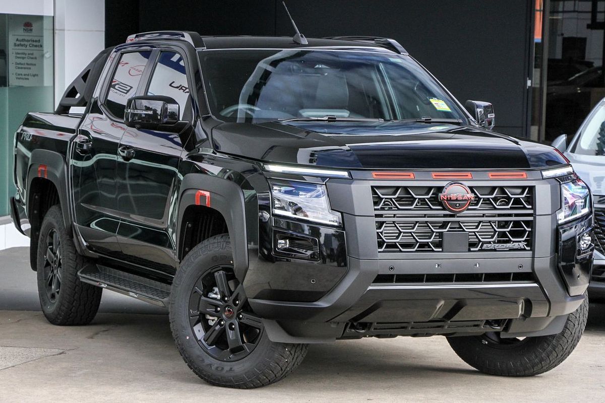 2025 Nissan Navara PRO-4X D27 4X4