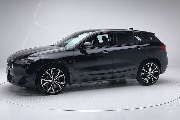 2021 BMW X2 sDrive20i M Sport F39 thumb-3