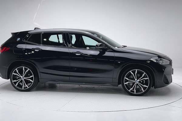 2021 BMW X2 sDrive20i M Sport F39 thumb-8