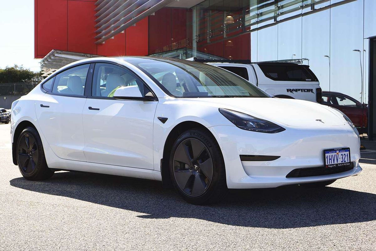 2023 Tesla Model 3 Rear-Wheel Drive