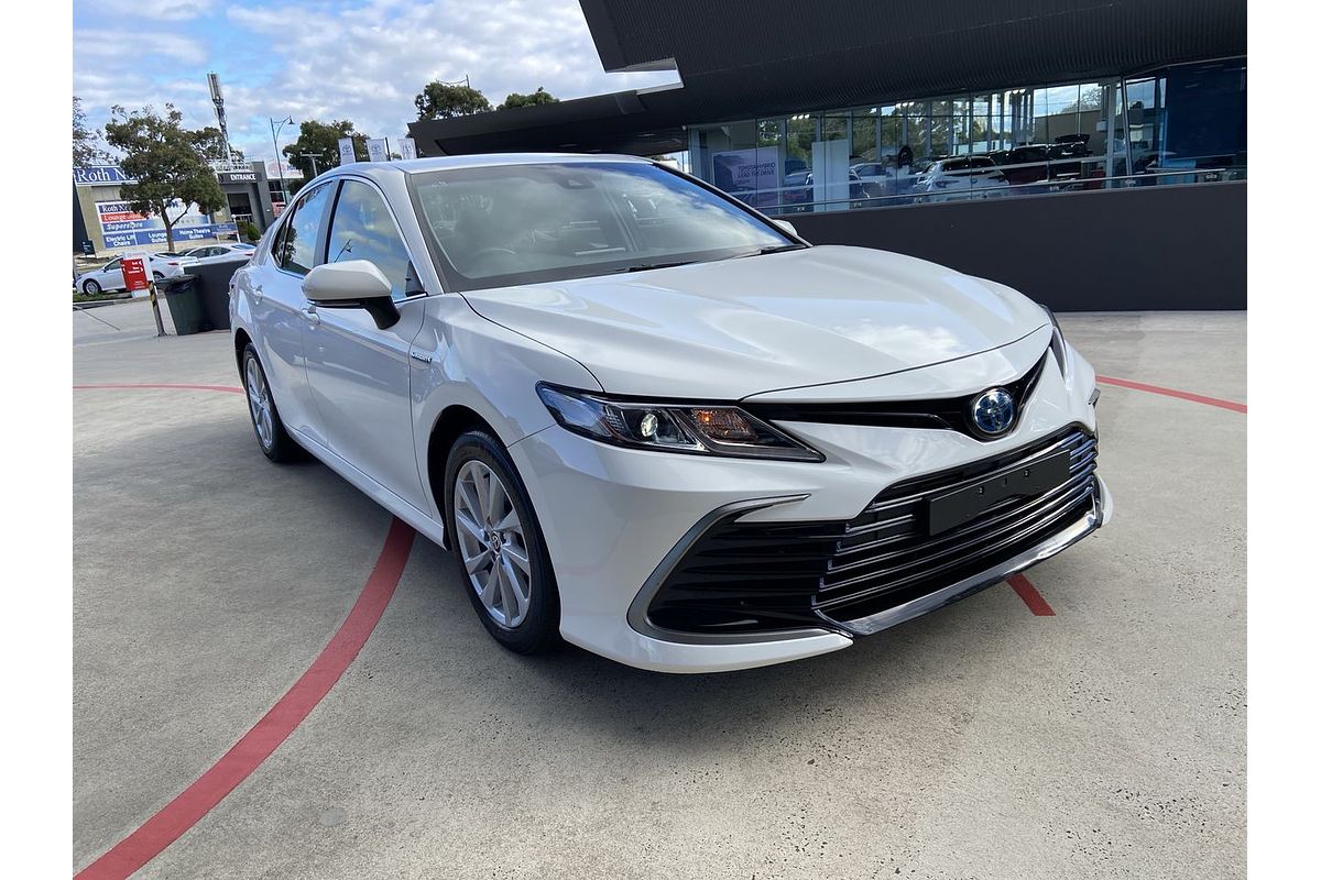2024 Toyota Camry Ascent AXVH70R