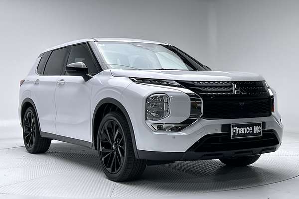 2024 Mitsubishi Outlander Black Edition ZM thumb-0
