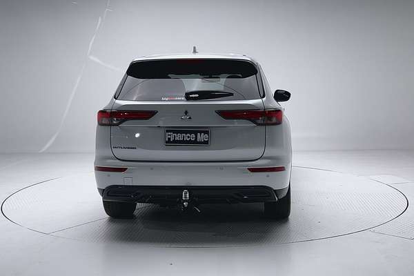 2024 Mitsubishi Outlander Black Edition ZM thumb-6