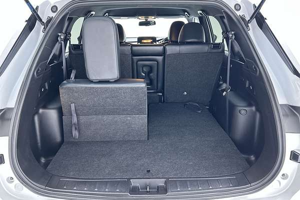 2024 Mitsubishi Outlander Black Edition ZM thumb-20