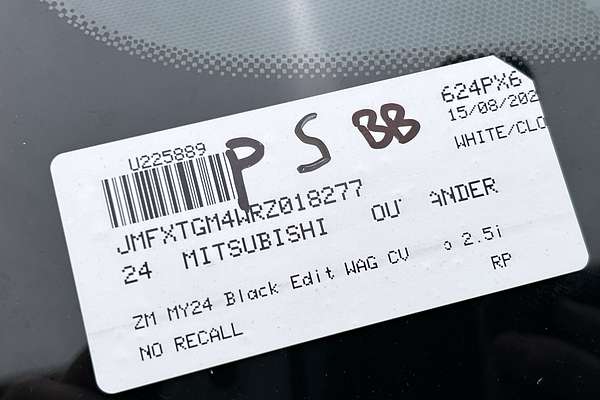 2024 Mitsubishi Outlander Black Edition ZM thumb-23