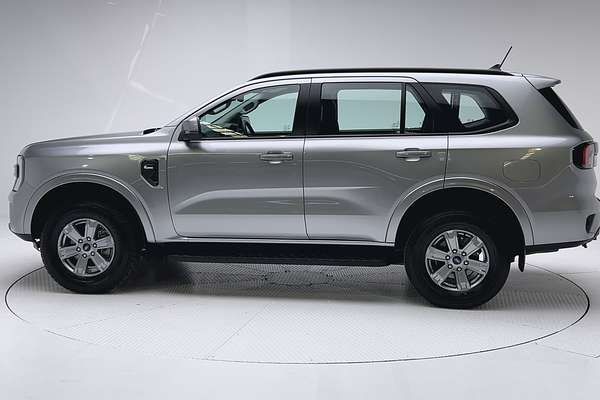 2022 Ford Everest Ambiente 2.0L thumb-4