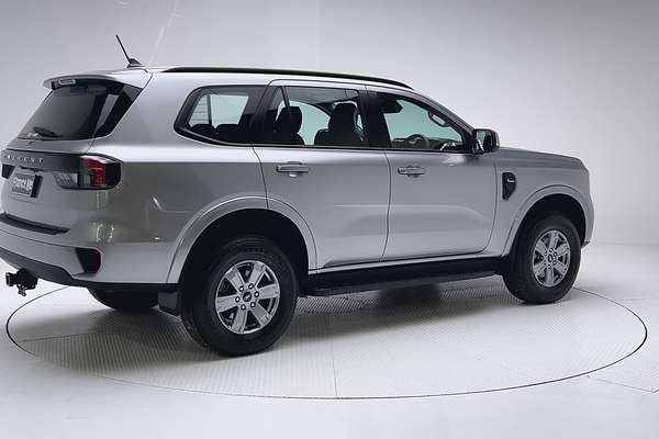 2022 Ford Everest Ambiente 2.0L thumb-7