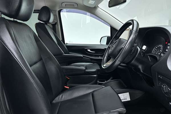 2022 Mercedes-Benz Vito Tourer 116CDI 447 thumb-12