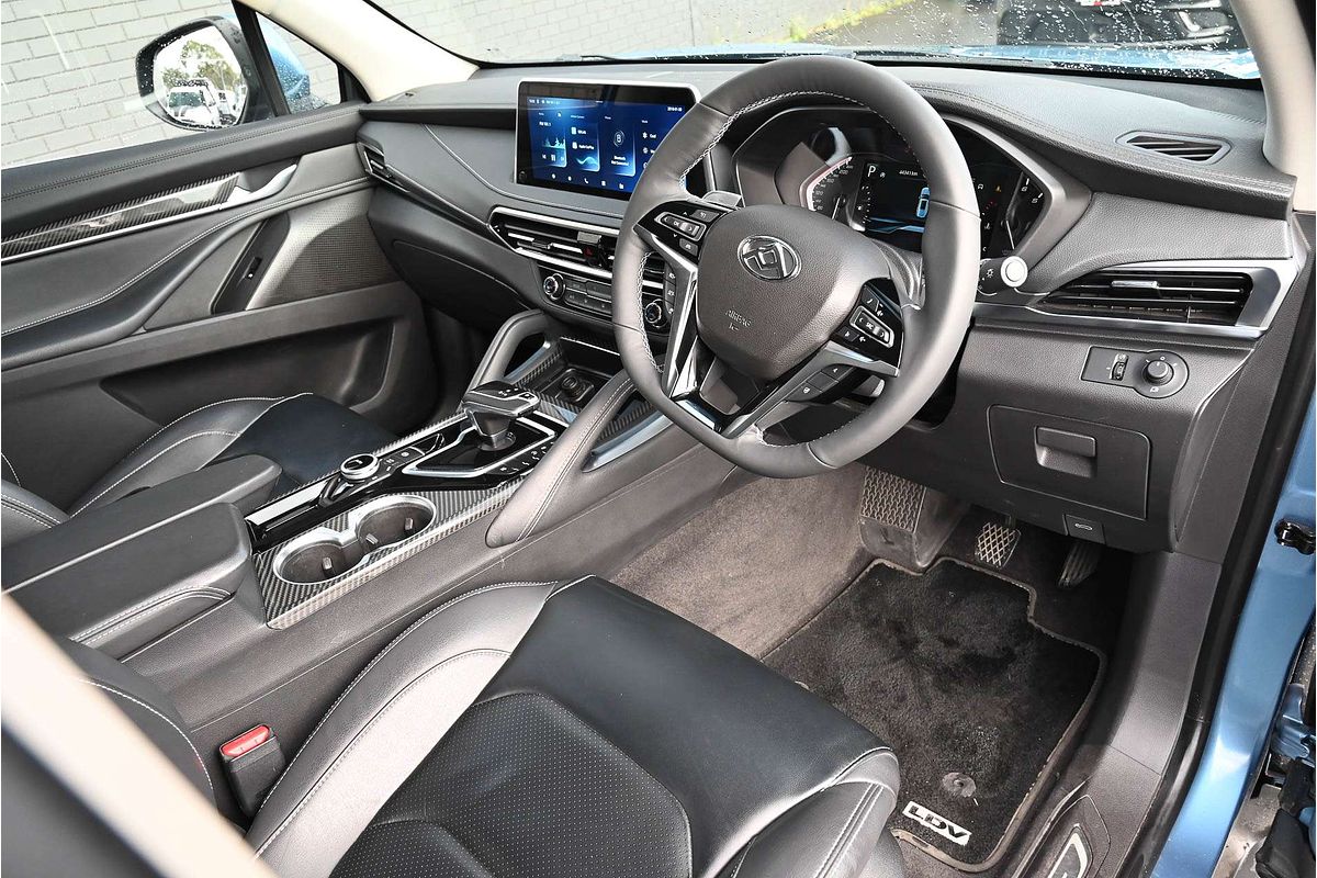 2022 LDV D90 Executive SV9A