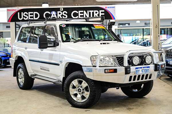 2010 Nissan Patrol ST GU 7
