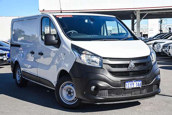 2021 Mitsubishi Express GLX SN SWB