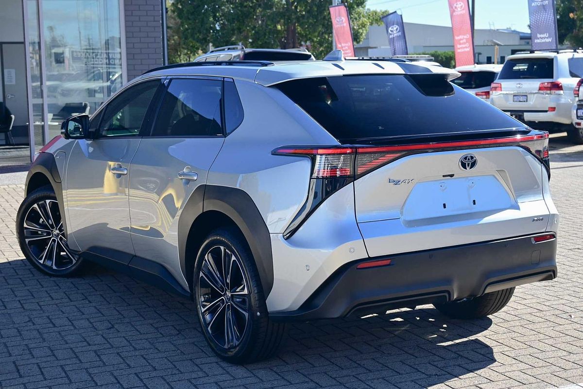 2024 Toyota bZ4X YEAM15R
