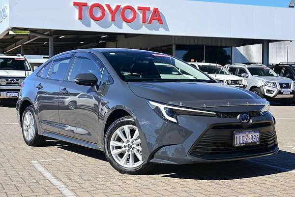 2024 Toyota Corolla SX Hybrid ZWE219R