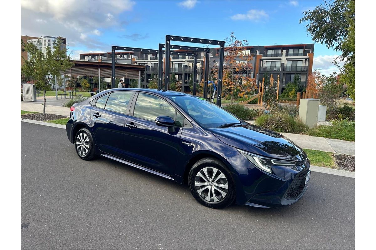 2021 Toyota Corolla SX HYBRID ZWE211R