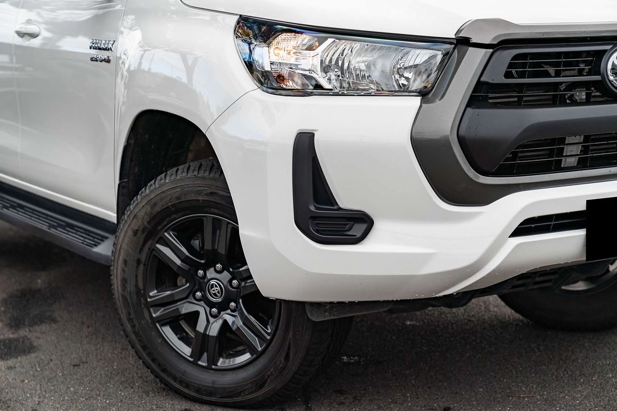 2023 Toyota Hilux SR GUN126R