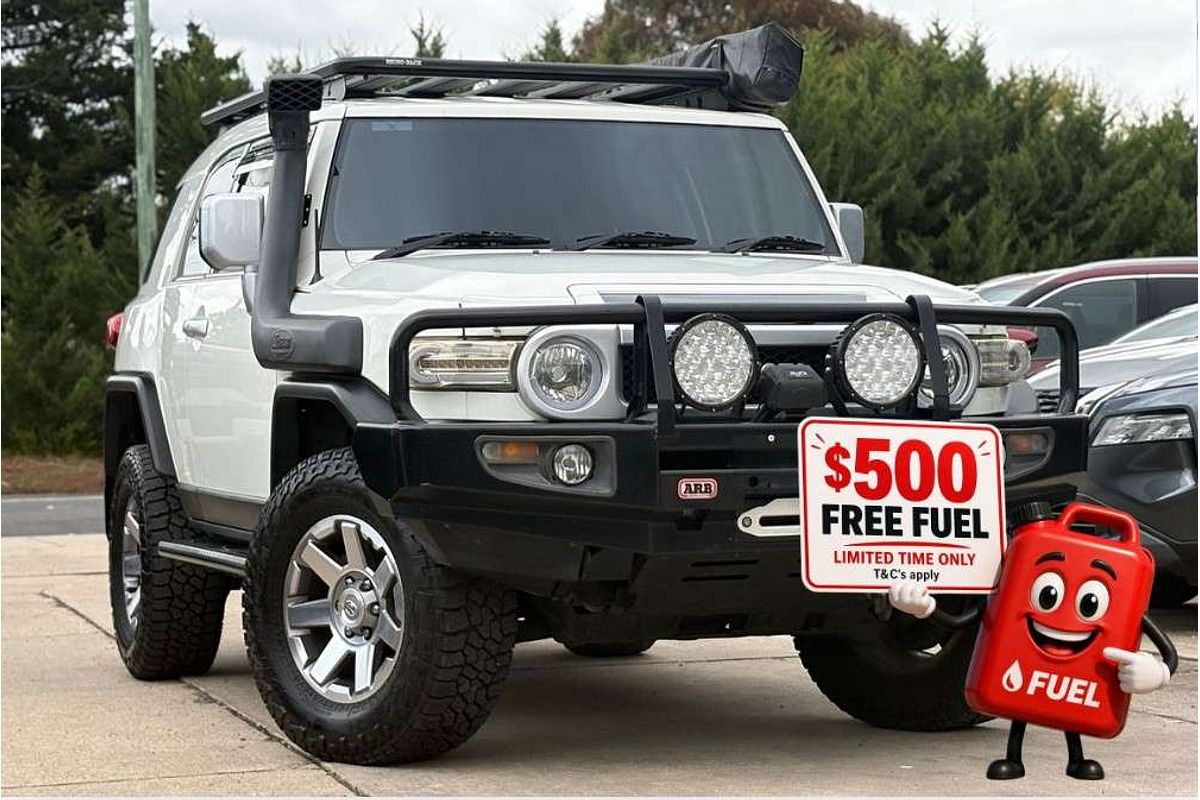 2015 Toyota FJ Cruiser GSJ15R