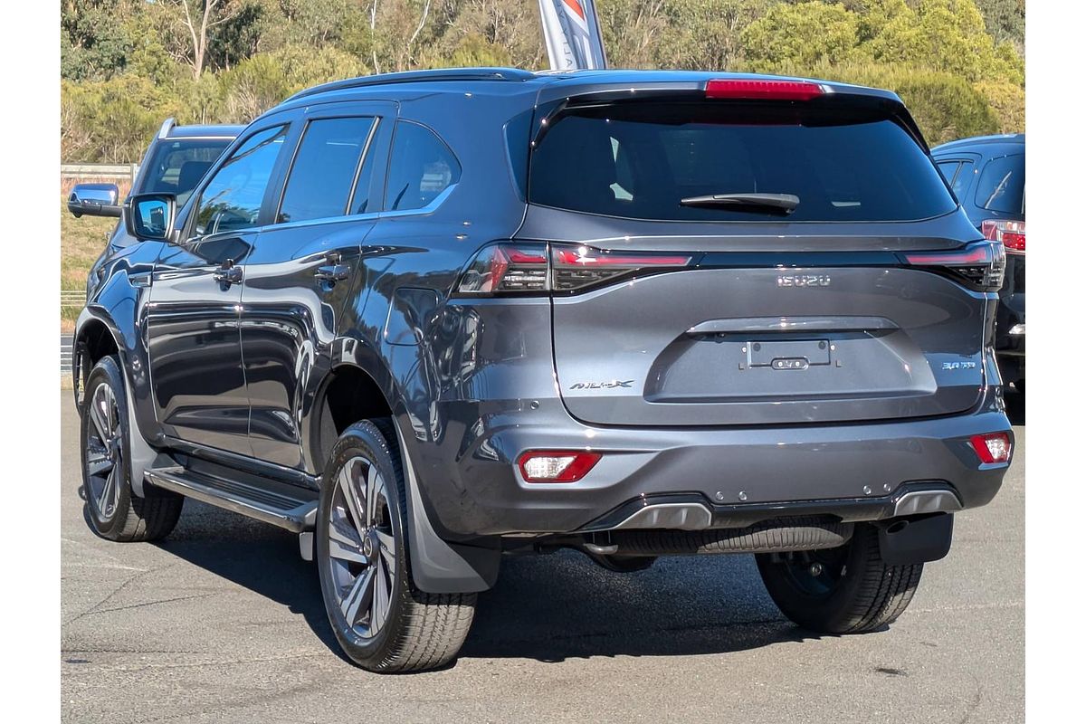 2026 Isuzu MU-X LS-T