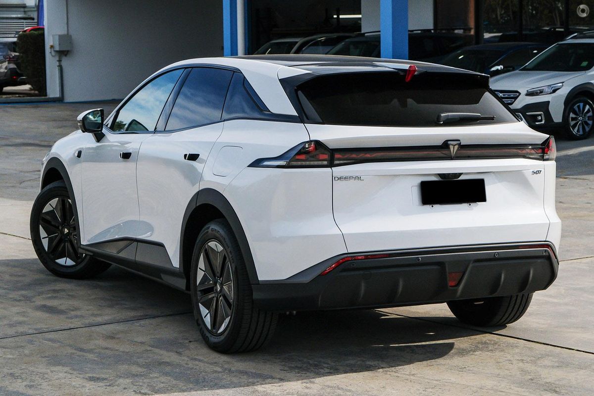 2025 Deepal S07