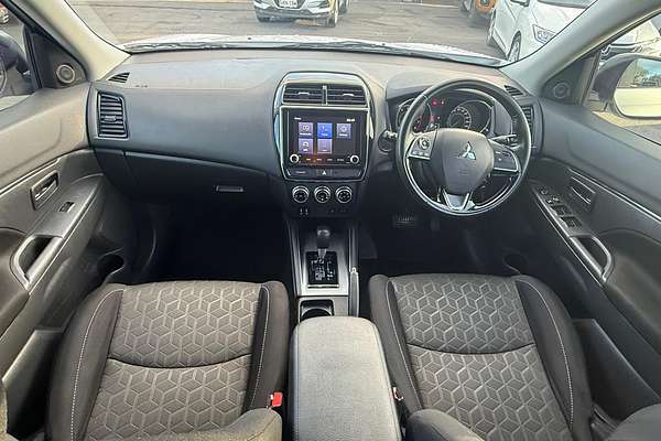 2020 Mitsubishi ASX ES XD thumb-10