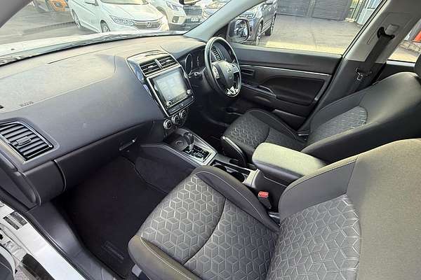 2020 Mitsubishi ASX ES XD thumb-15