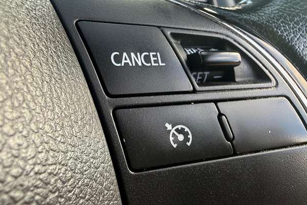 2020 Mitsubishi ASX ES XD thumb-19