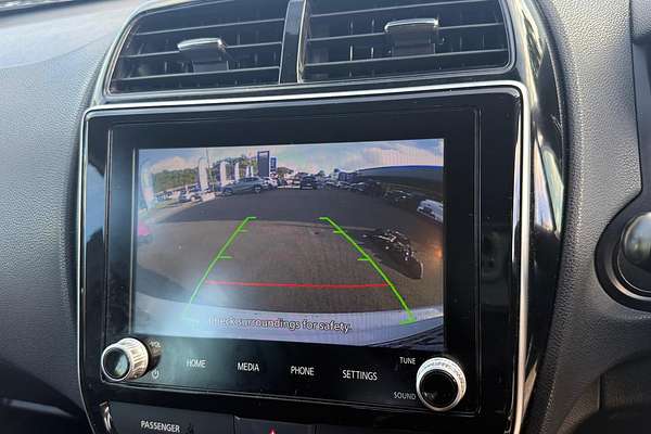 2020 Mitsubishi ASX ES XD thumb-22