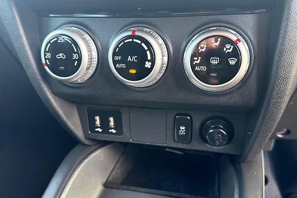 2020 Mitsubishi ASX ES XD thumb-23