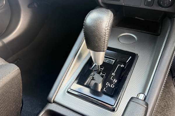 2020 Mitsubishi ASX ES XD thumb-25