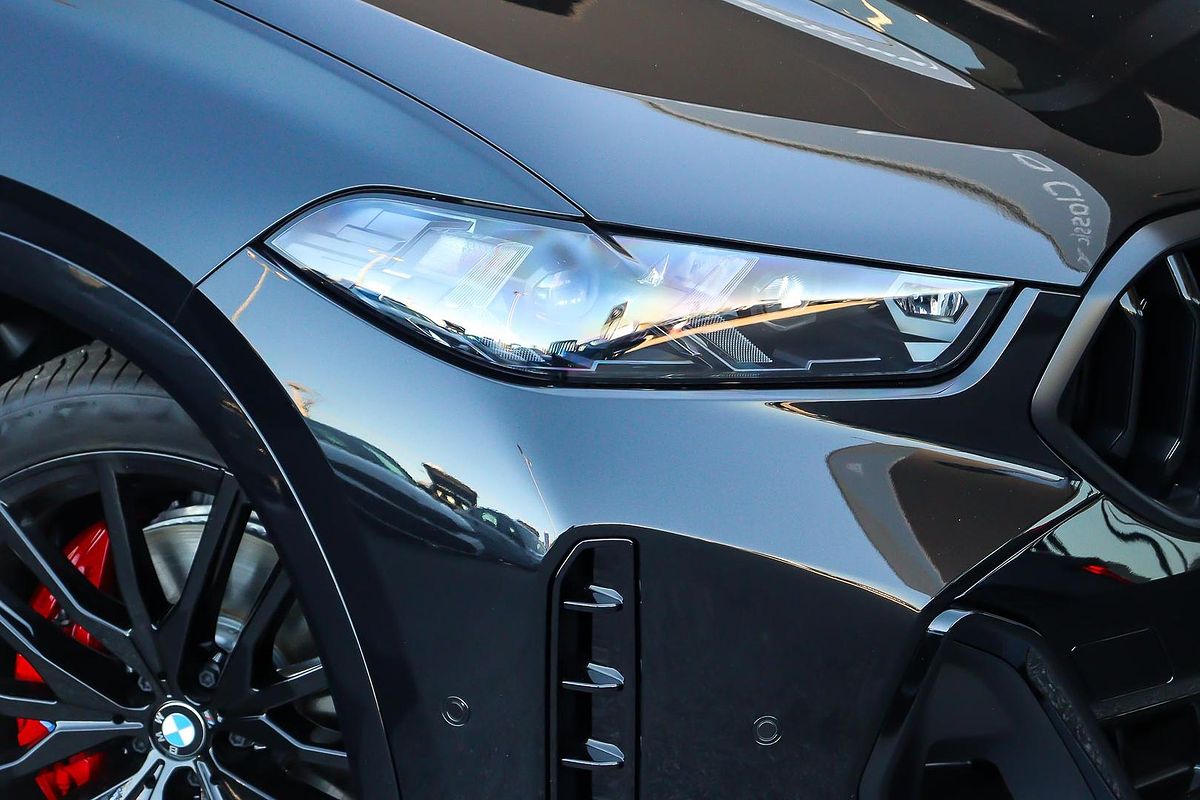2025 BMW X6 xDrive40i M Sport G06 LCI