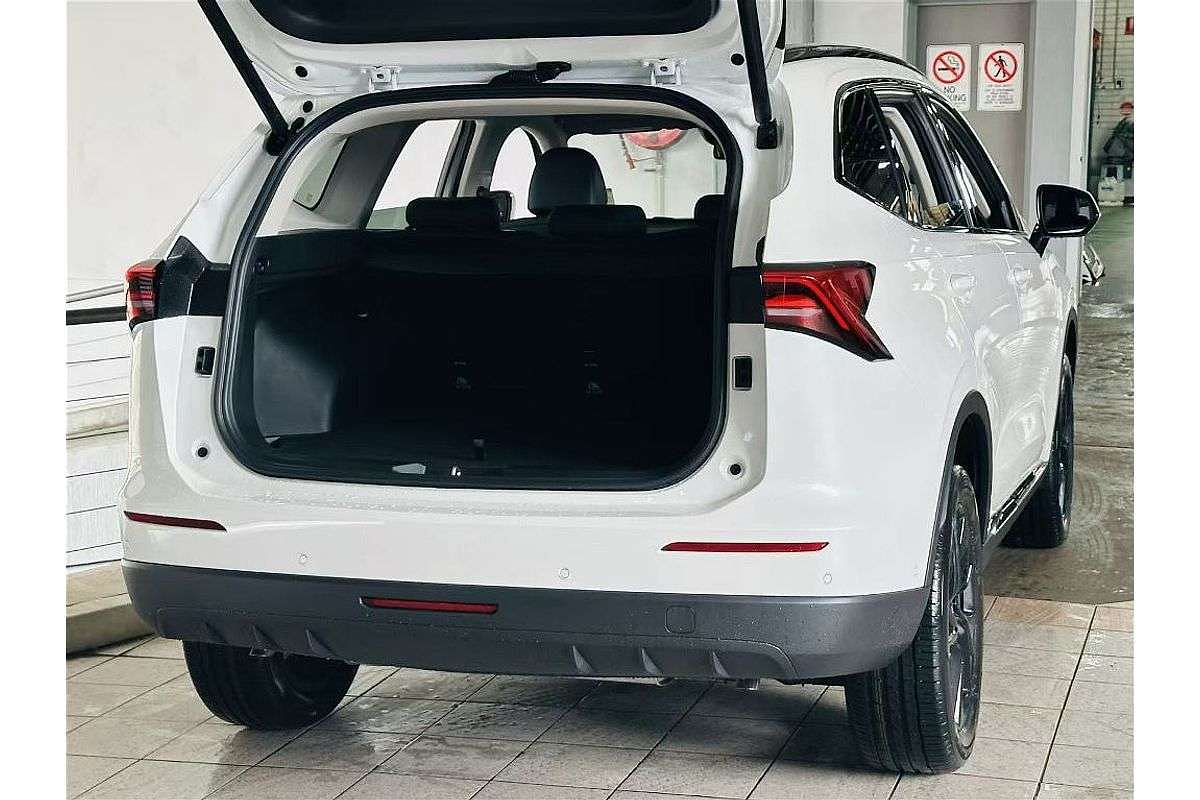 H6 Facelift Ult Auto Hybrid 4X2