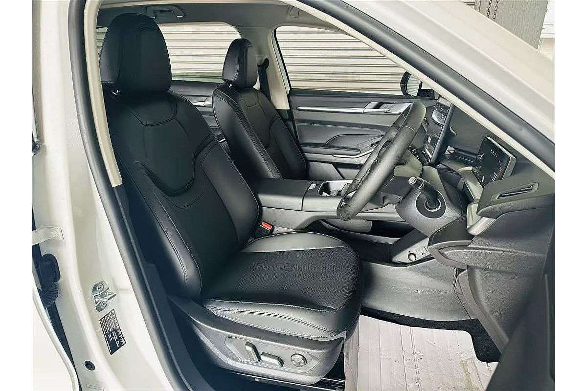 H6 Facelift Ult Auto Hybrid 4X2