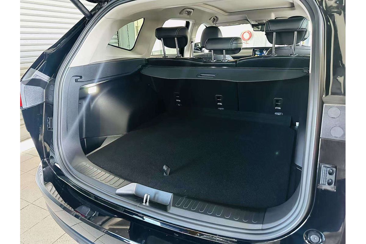 H6 Facelift Ult Auto Hybrid 4X2