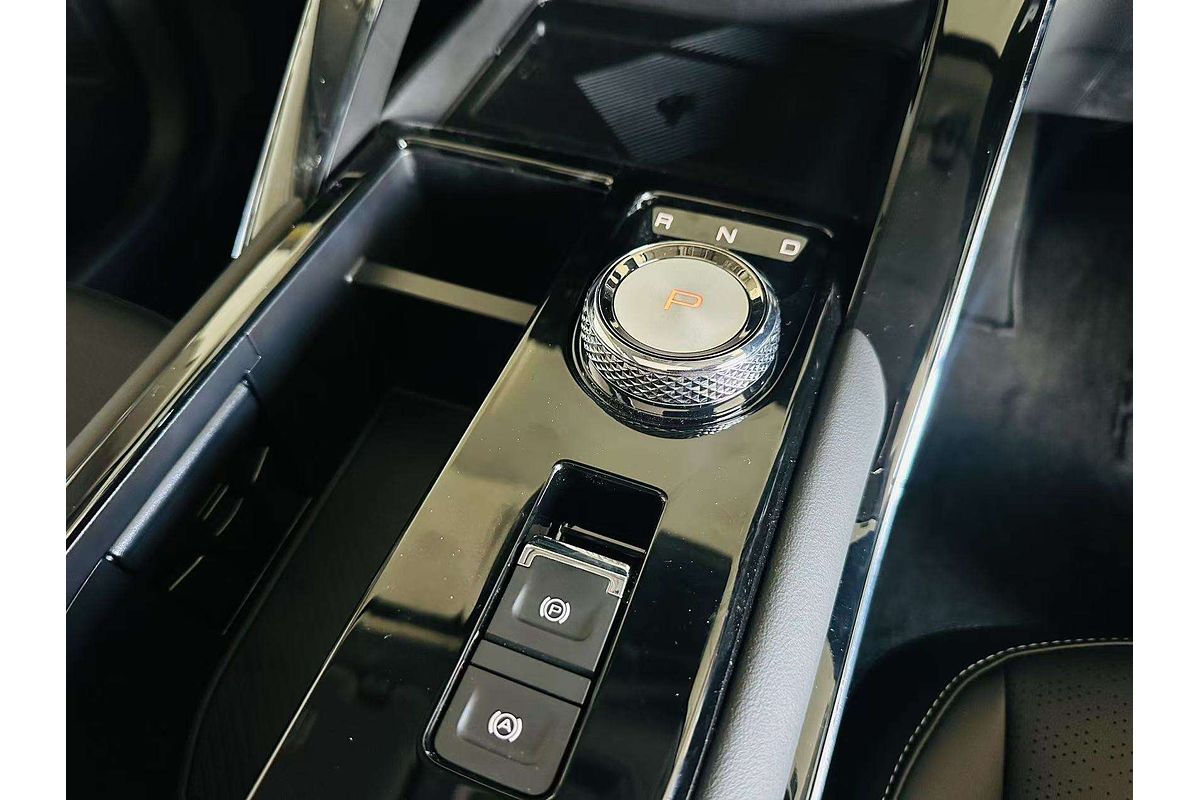 H6 Facelift Ult Auto Hybrid 4X2