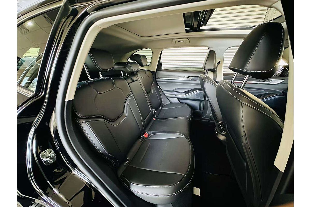 H6 Facelift Ult Auto Hybrid 4X2