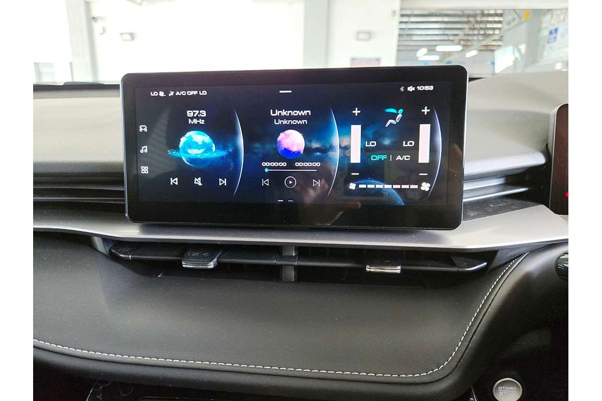 H6 Facelift Lux Auto Hybrid 4X2