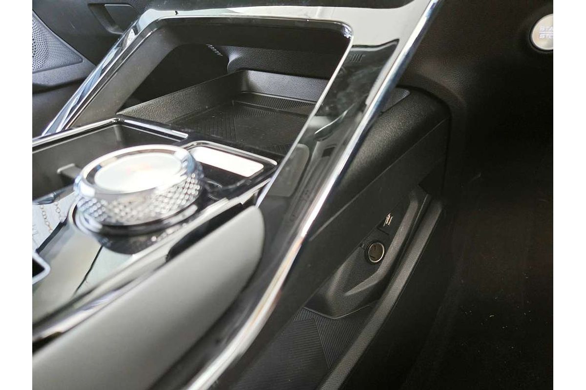 H6 Facelift Lux Auto Hybrid 4X2