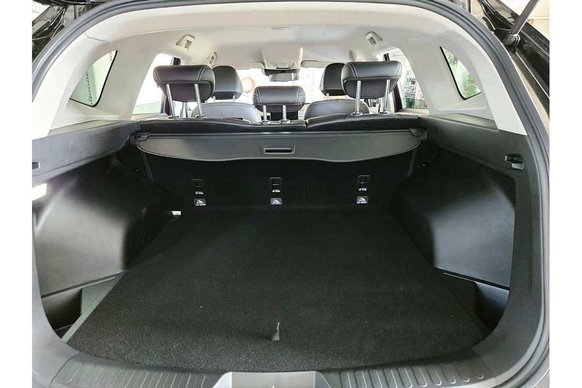 H6 Facelift Lux Auto Hybrid 4X2
