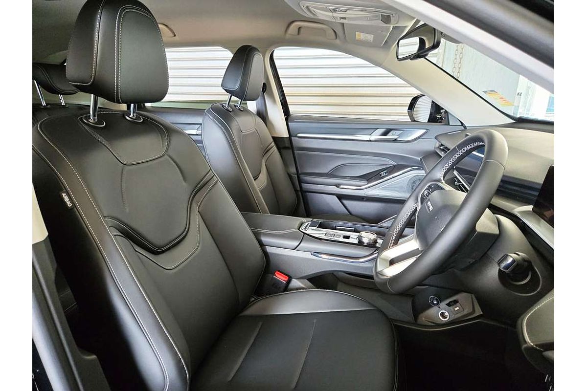 H6 Facelift Lux Auto Hybrid 4X2