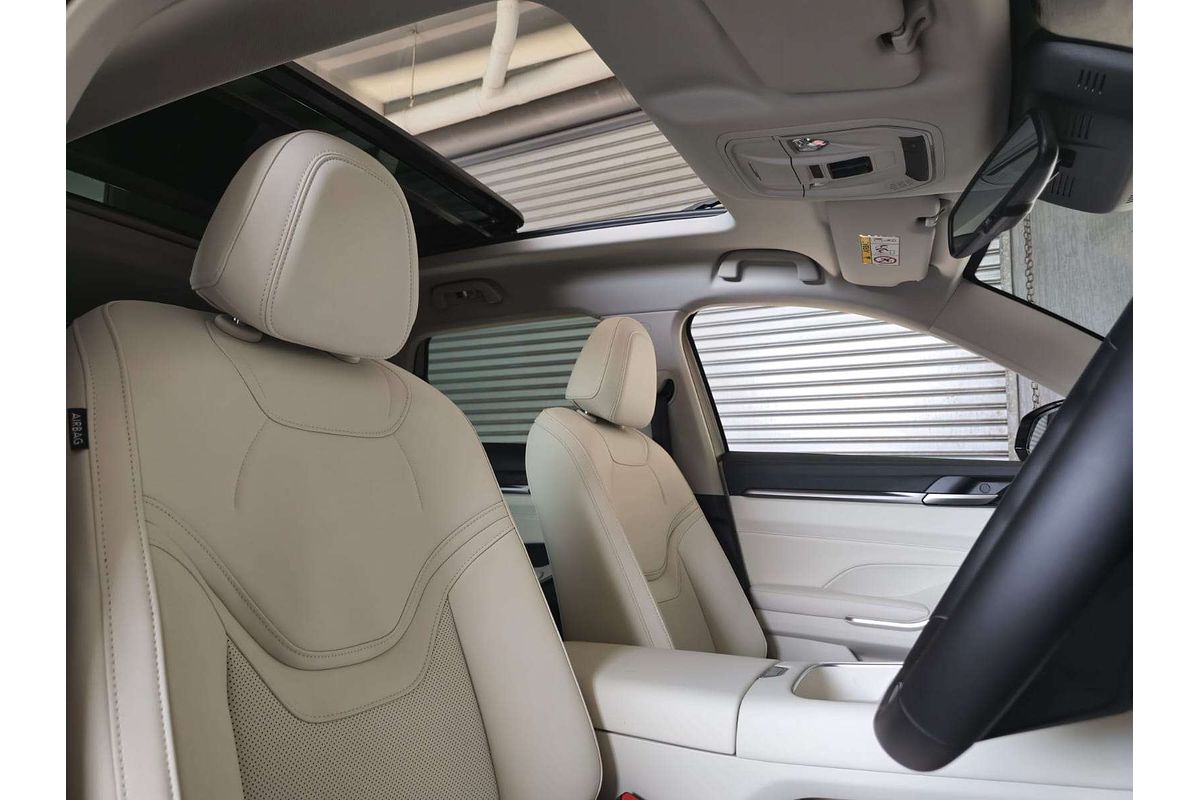 H6 Facelift Ult Auto Hybrid 4X2