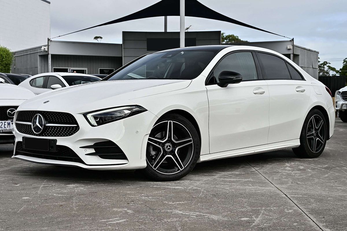 2021 Mercedes-Benz A180 V177 MY21.5