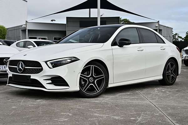 2021 Mercedes-Benz A180  V177 MY21.5