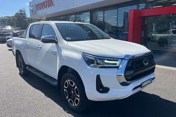 2020 Toyota Hilux SR5 GUN126R 4X4