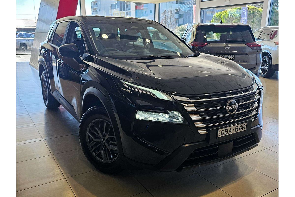 2025 Nissan X-TRAIL ST T33