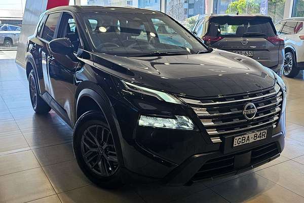 2025 Nissan X-TRAIL ST T33