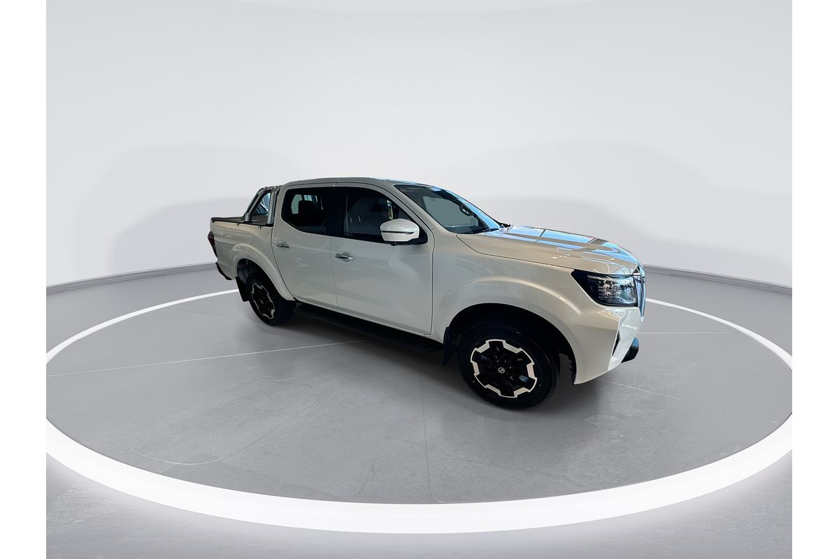 2025 Nissan Navara ST-X