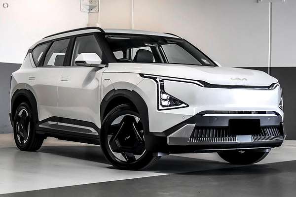 2026 Kia EV5 Air Long Range OVc thumb-0